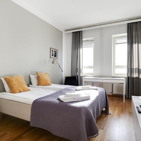 Kotimaailma Apartments Kamppi - 2Br In The City Center With Code Lock Helsinki Zewnętrze zdjęcie