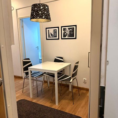 Kotimaailma Apartments Kamppi - 2Br In The City Center With Code Lock Helsinki Zewnętrze zdjęcie