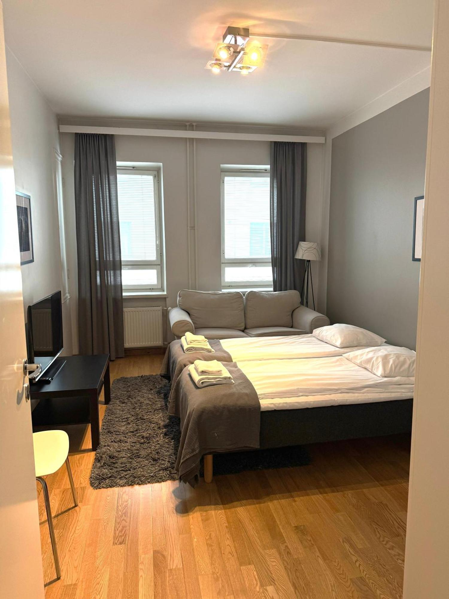Kotimaailma Apartments Kamppi - 2Br In The City Center With Code Lock Helsinki Zewnętrze zdjęcie