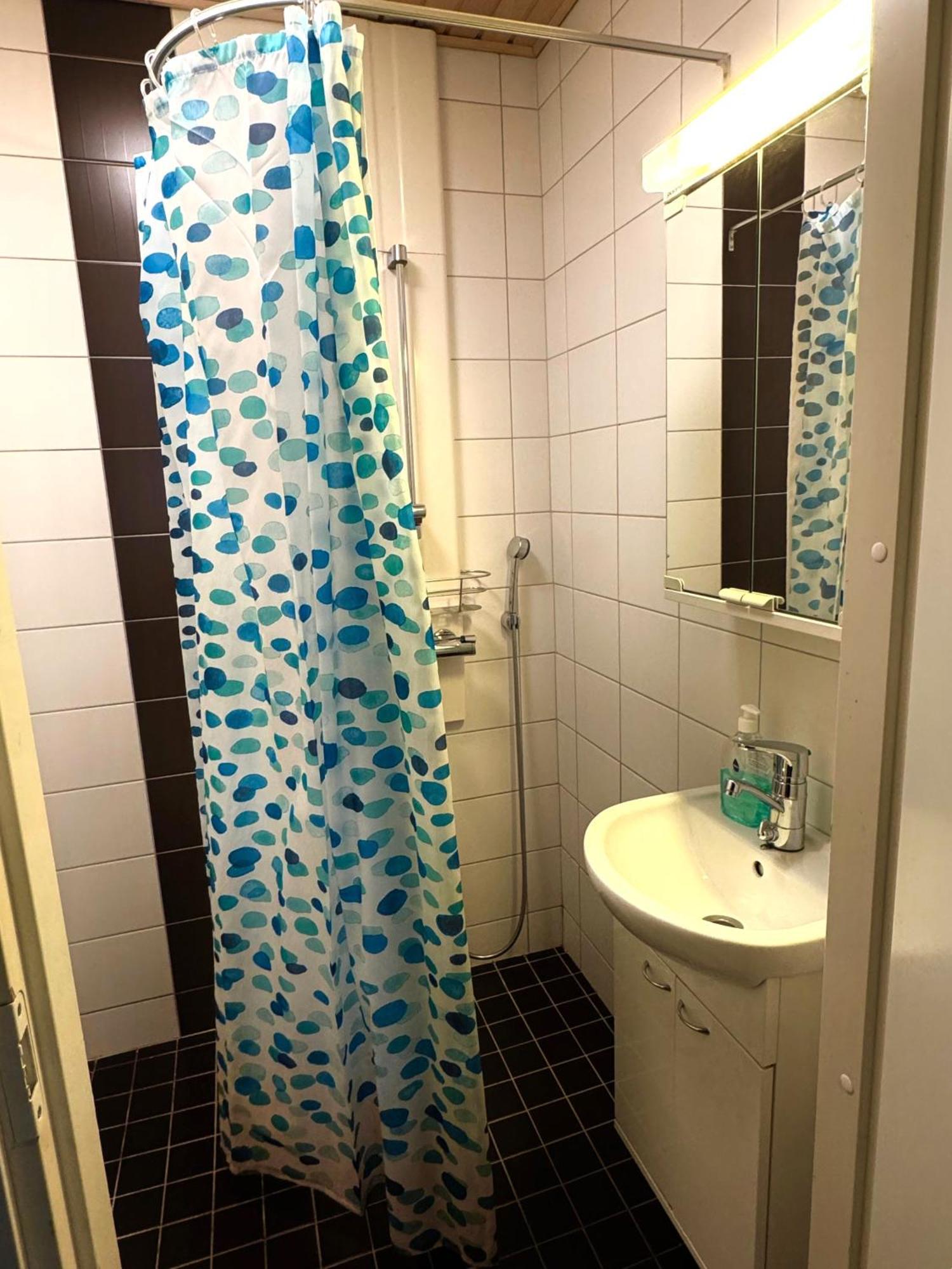Kotimaailma Apartments Kamppi - 2Br In The City Center With Code Lock Helsinki Zewnętrze zdjęcie